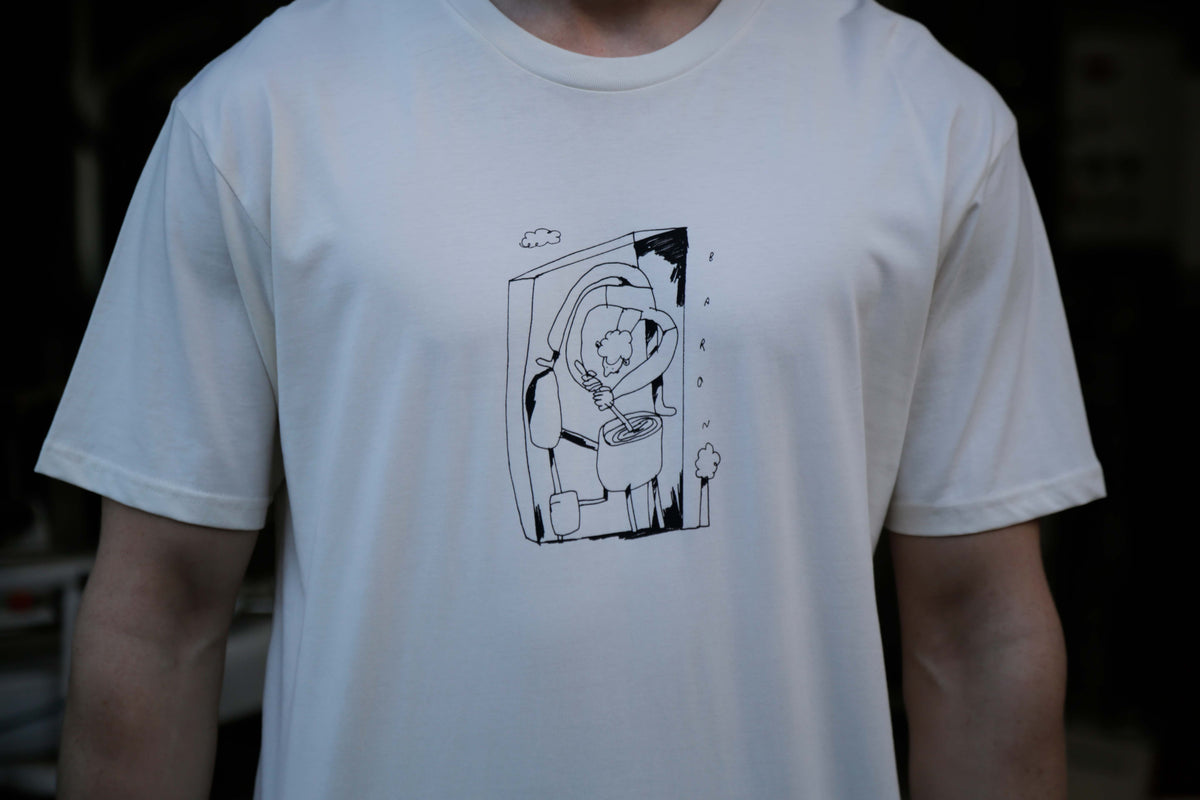 T-shirt - Ecru - Front "Mashing" Design